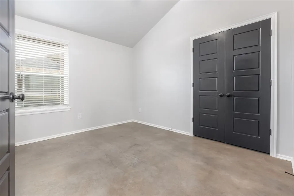 Photo 11 — 13328 Springcreek Drive, Oklahoma City, OK 73170