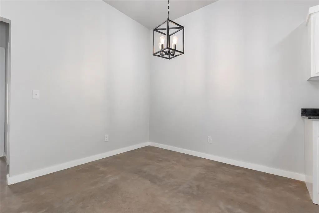 Photo 19 — 13328 Springcreek Drive, Oklahoma City, OK 73170
