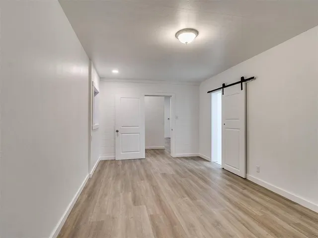 Photo 7 — 1601 W Harrison Avenue, Guthrie, OK 73044