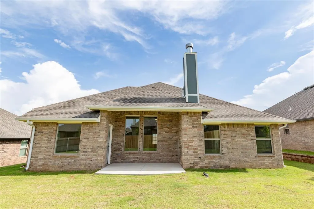 Photo 28 — 13033 NE 8th Street, Choctaw, OK 73020