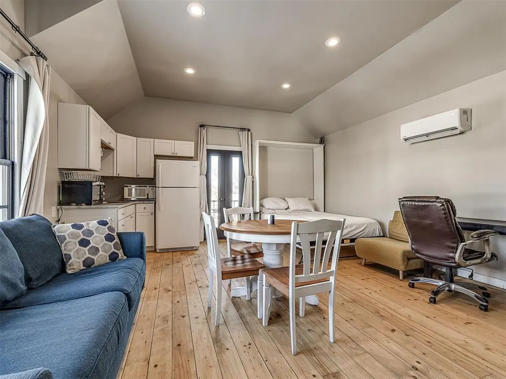 Photo 38 — 29 Park Street, Carlton Landing, OK 74432