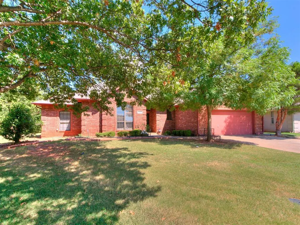 Photo 4 — 12212 Cantle Road, Oklahoma City, OK 73120
