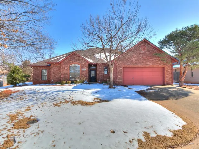 Photo 7 — 12212 Cantle Road, Oklahoma City, OK 73120