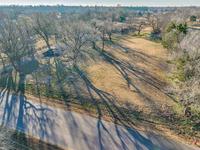 Front exterior — 8600 NE 17th Street, Oklahoma City, OK 73141