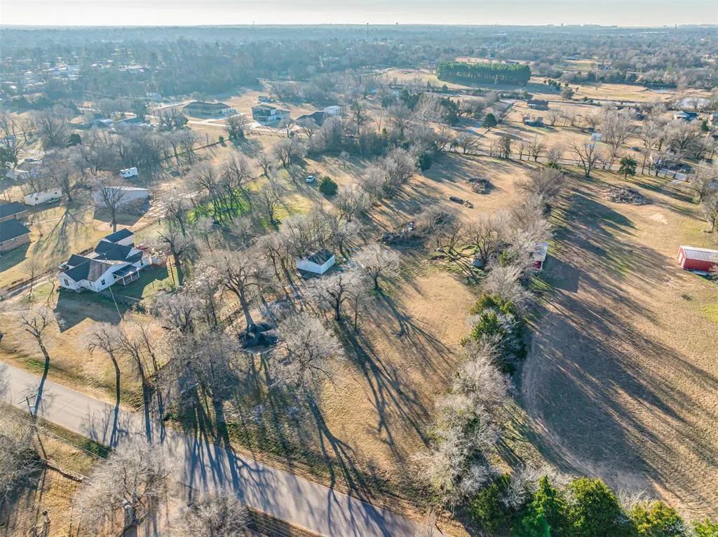 Photo 3 — 8600 NE 17th Street, Oklahoma City, OK 73141