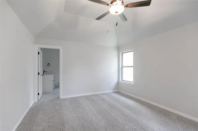 Photo 8 — 15228 Bedford Road, Edmond, OK 73013