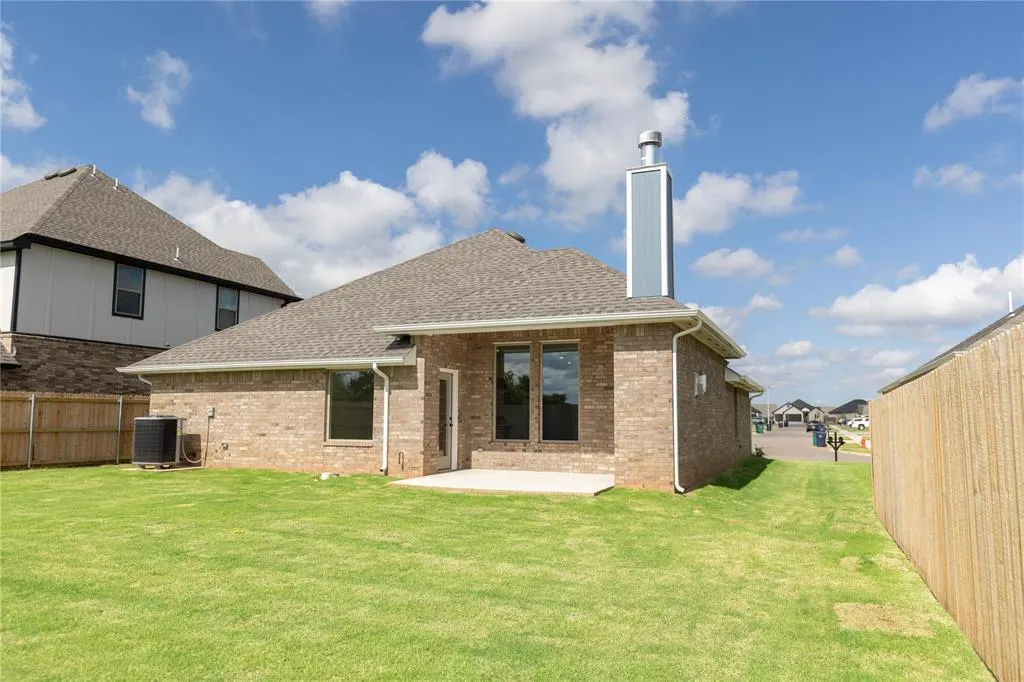 Photo 25 — 15228 Bedford Road, Edmond, OK 73013