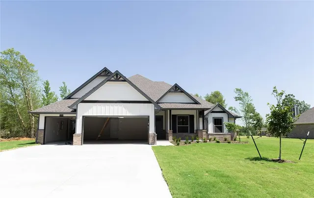 Photo 2 — 12316 Velvet Ash Avenue, Oklahoma City, OK 73173