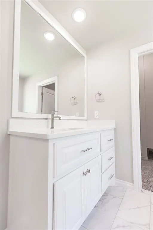 Photo 11 — 12316 Velvet Ash Avenue, Oklahoma City, OK 73173