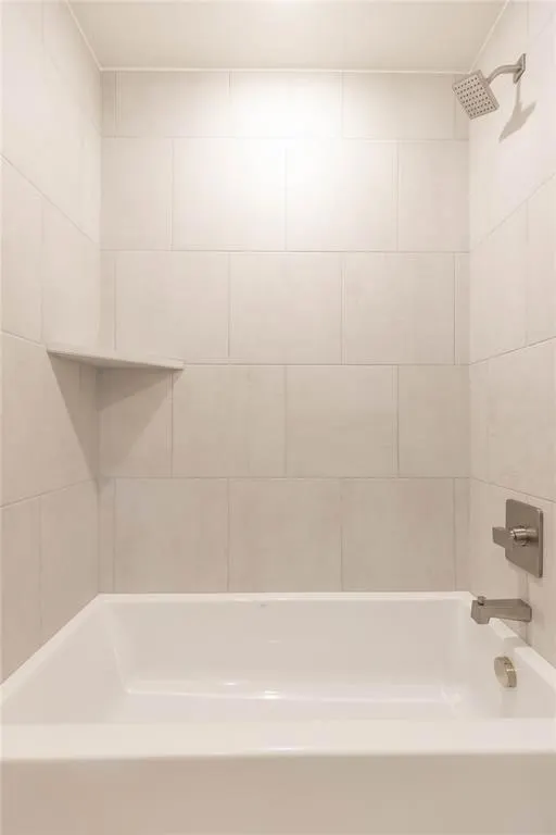 Photo 16 — 10333 SW 56th Street, Mustang, OK 73064