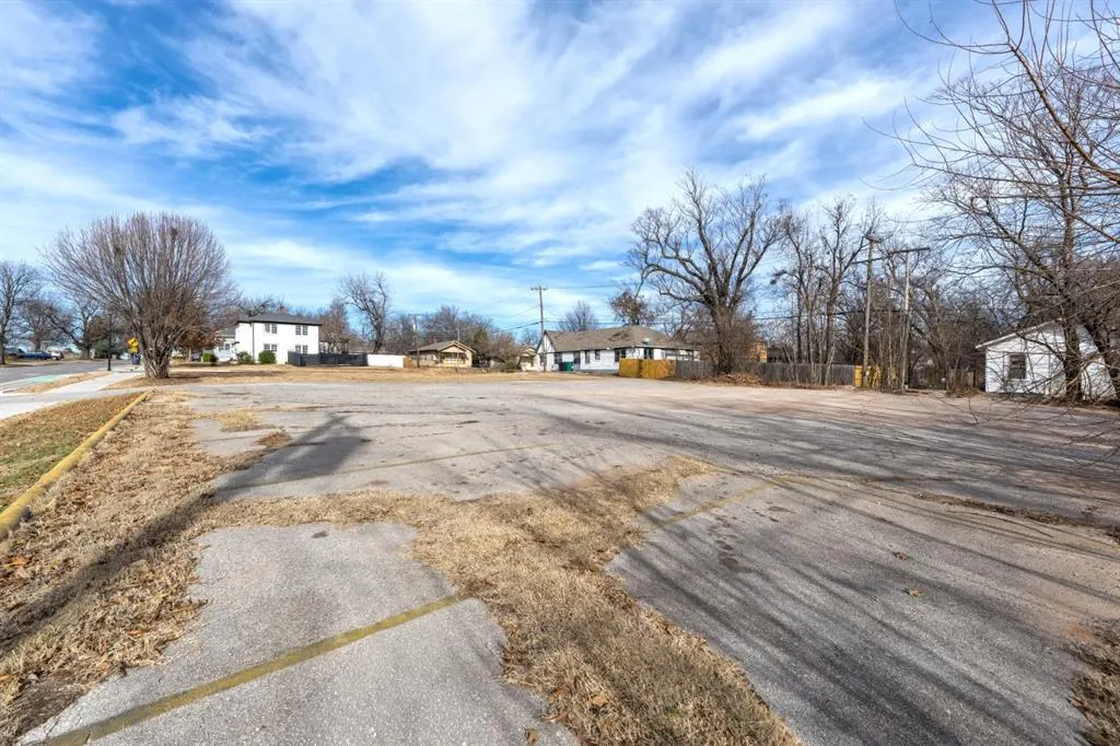 Photo 18 — 2522 N Shartel Avenue, Oklahoma City, OK 73103