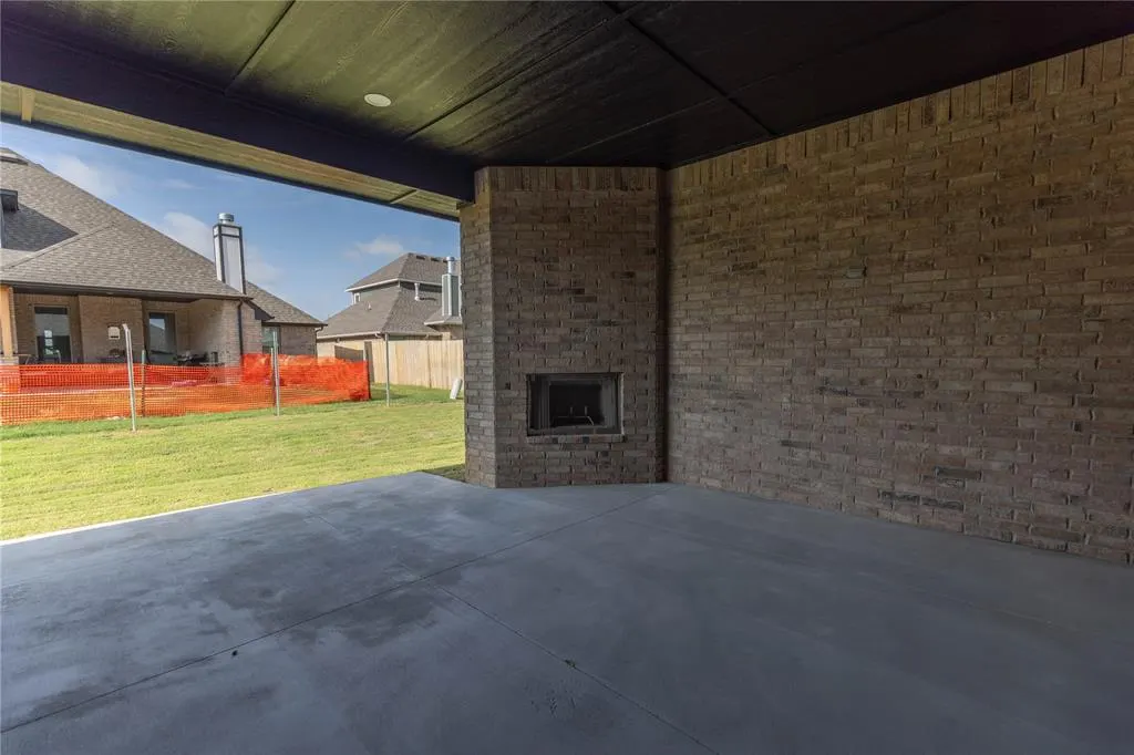 Photo 35 — 9312 NW 116th Street, Yukon, OK 73099