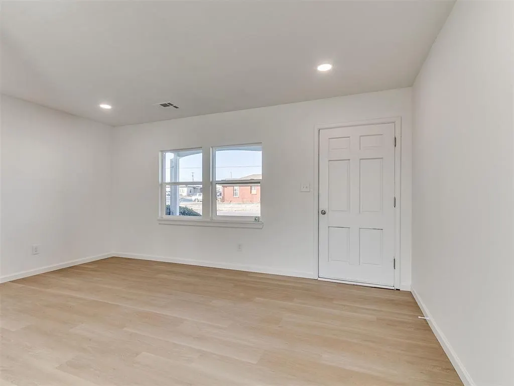 Photo 5 — 5516 S Agnew Avenue, Oklahoma City, OK 73119