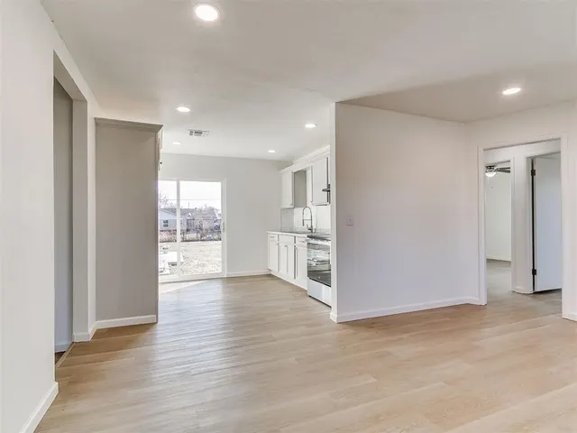Photo 7 — 5516 S Agnew Avenue, Oklahoma City, OK 73119
