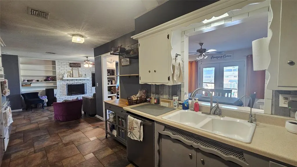 Photo 15 — 3205 NW 62nd Street, Oklahoma City, OK 73112
