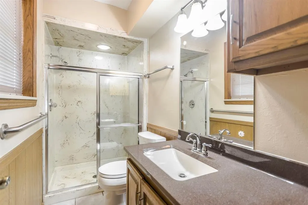 Photo 12 — 6600 N Ann Arbor Terrace, Oklahoma City, OK 73132