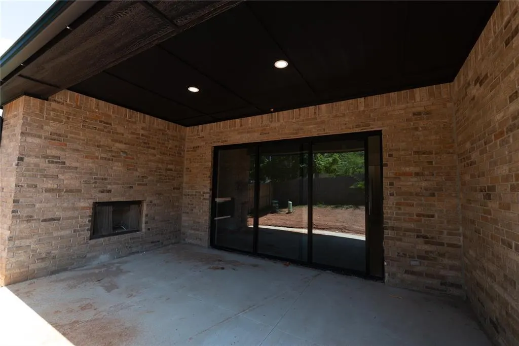 Photo 33 — 3305 Broadmoore Drive, Moore, OK 73160