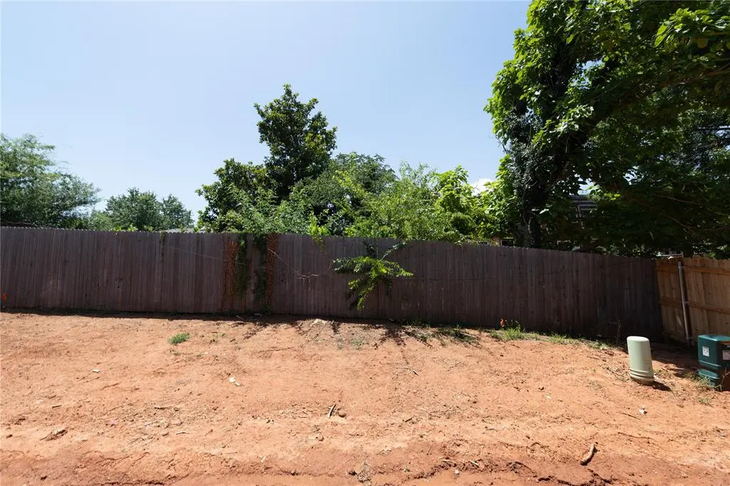 Photo 35 — 3305 Broadmoore Drive, Moore, OK 73160