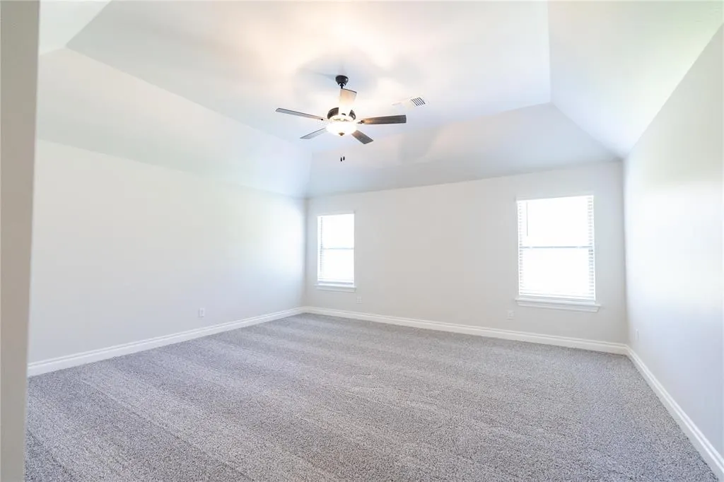 Photo 14 — 3305 Broadmoore Drive, Moore, OK 73160