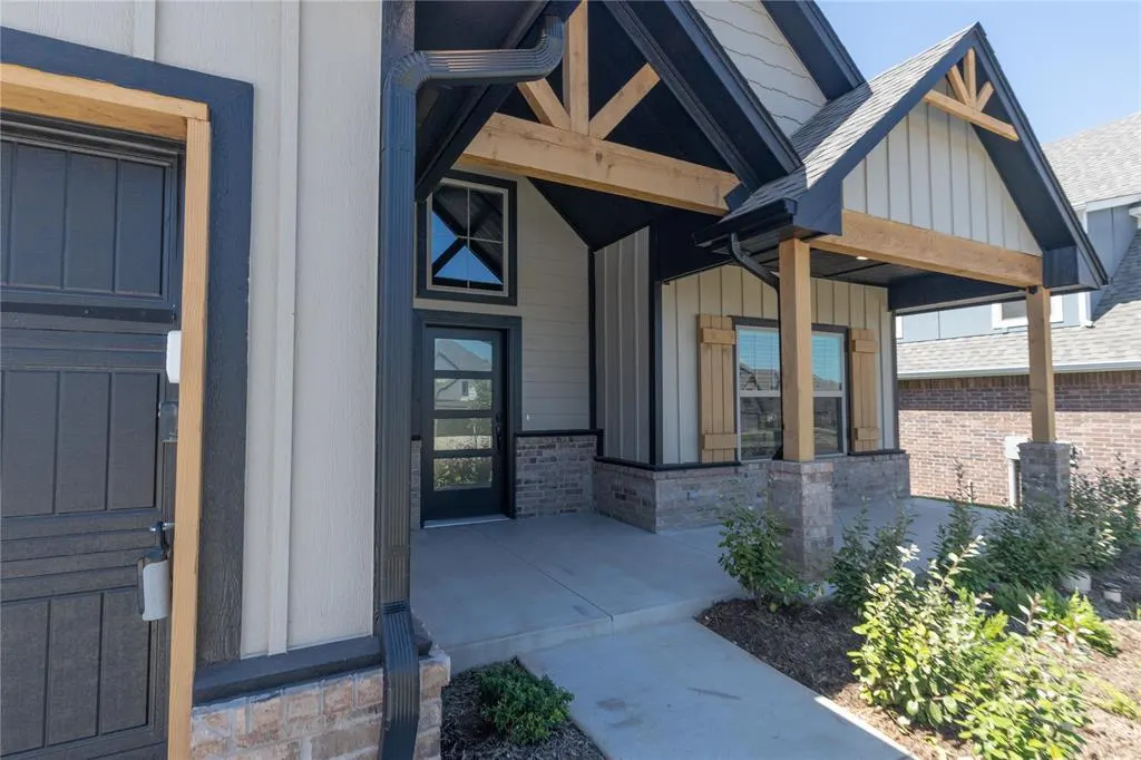 Photo 35 — 3305 Broadmoore Drive, Moore, OK 73160