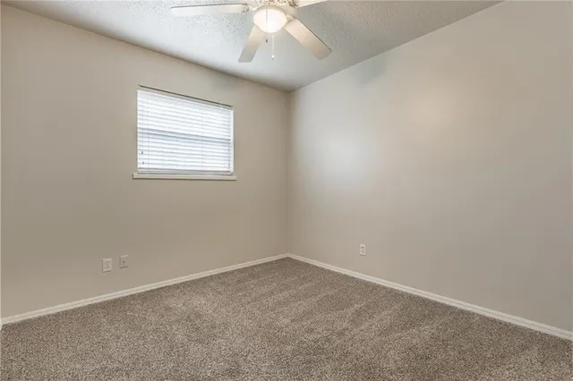 Photo 8 — 9 Shirley Lane, Edmond, OK 73003
