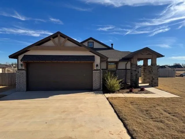 Photo 2 — 2468 Heather Road, Blanchard, OK 73010