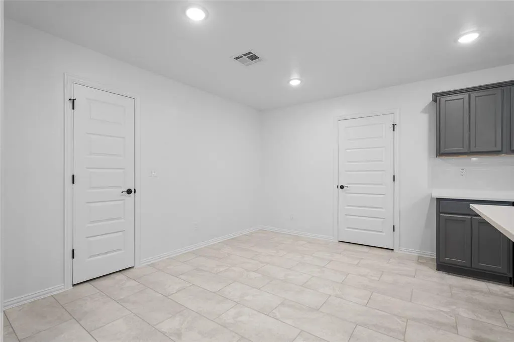 Photo 10 — 802 Chateau Court, Kingfisher, OK 73750