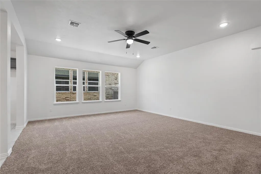 Photo 12 — 802 Chateau Court, Kingfisher, OK 73750