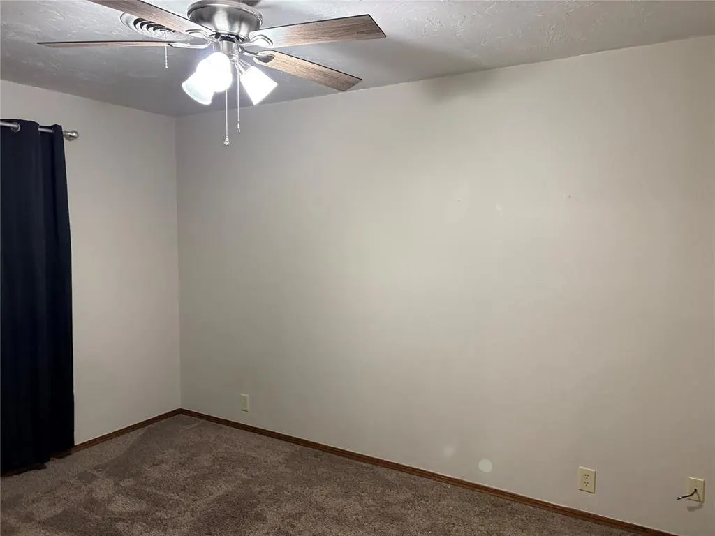 Photo 9 — 153 Tobi Avenue, Weatherford, OK 73096