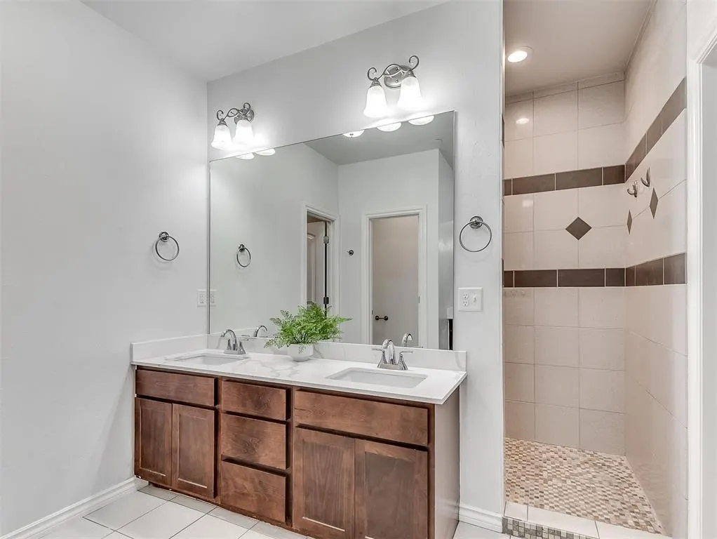 Photo 21 — 479 S Fretz Avenue, Edmond, OK 73003