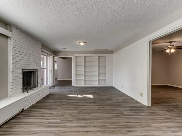 Photo 4 — 734 McCall Drive, Norman, OK 73072