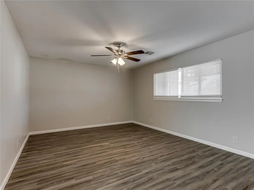 Photo 6 — 734 McCall Drive, Norman, OK 73072
