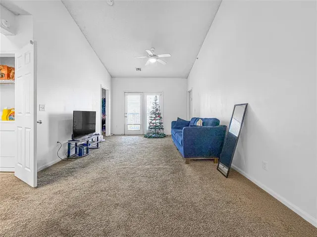 Front exterior — 2200 Classen Boulevard 6134, Norman, OK 73071