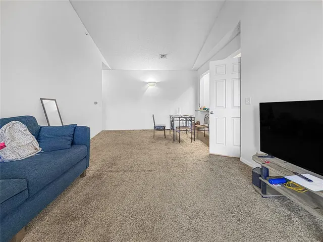 Photo 2 — 2200 Classen Boulevard 6134, Norman, OK 73071