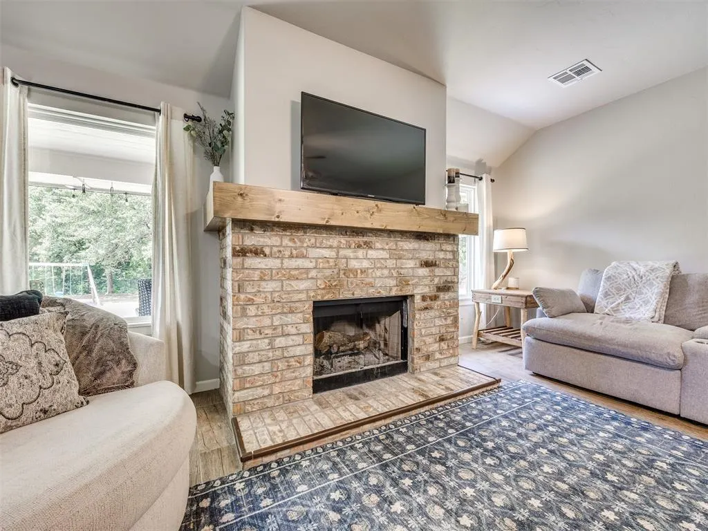 Photo 9 — 9542 Pastoral Drive, Guthrie, OK 73044