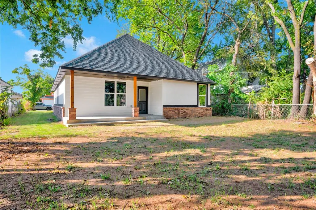 Photo 9 — 607 SW 31 Street, Oklahoma City, OK 73109