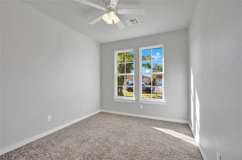 Photo 12 — 607 SW 31 Street, Oklahoma City, OK 73109