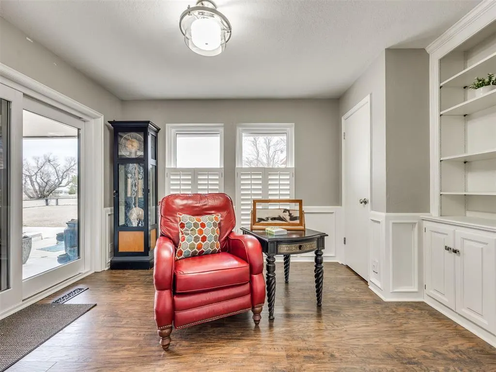 Photo 12 — 4631 W Tecumseh Road, Norman, OK 73072