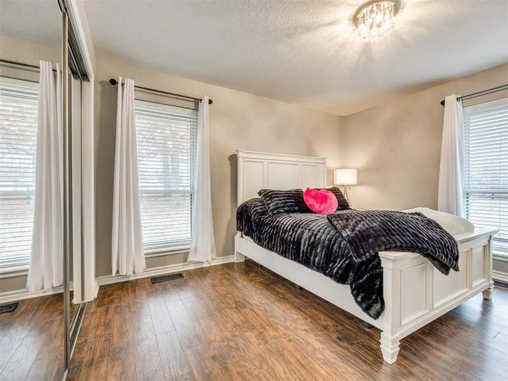 Photo 14 — 4631 W Tecumseh Road, Norman, OK 73072