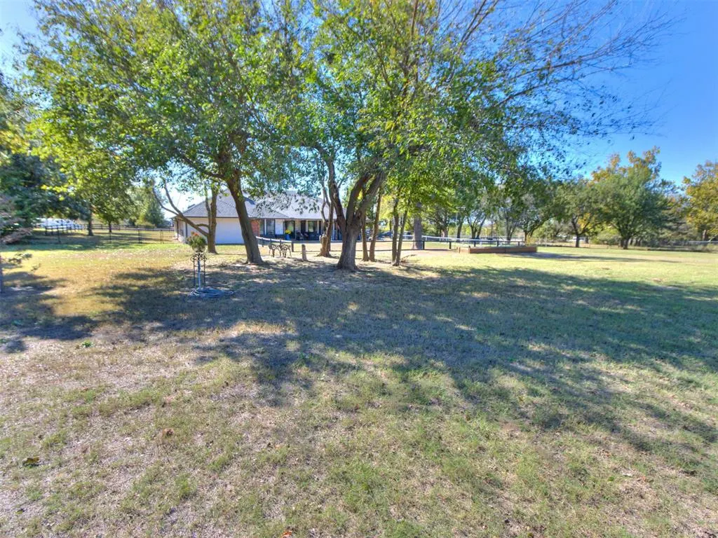 Photo 32 — 4631 W Tecumseh Road, Norman, OK 73072