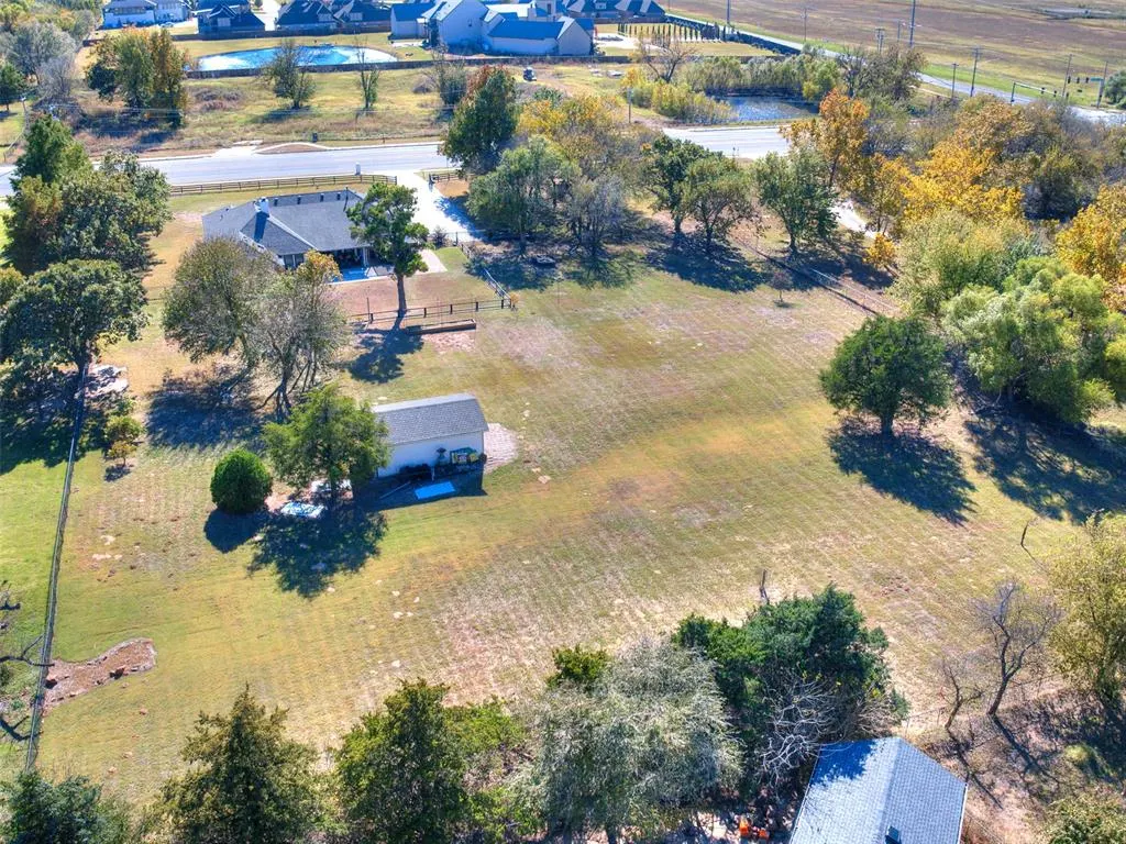 Photo 33 — 4631 W Tecumseh Road, Norman, OK 73072