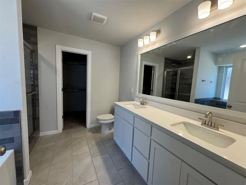 Photo 8 — 10729 Painted Turtle Way, Midwest City, OK 73130