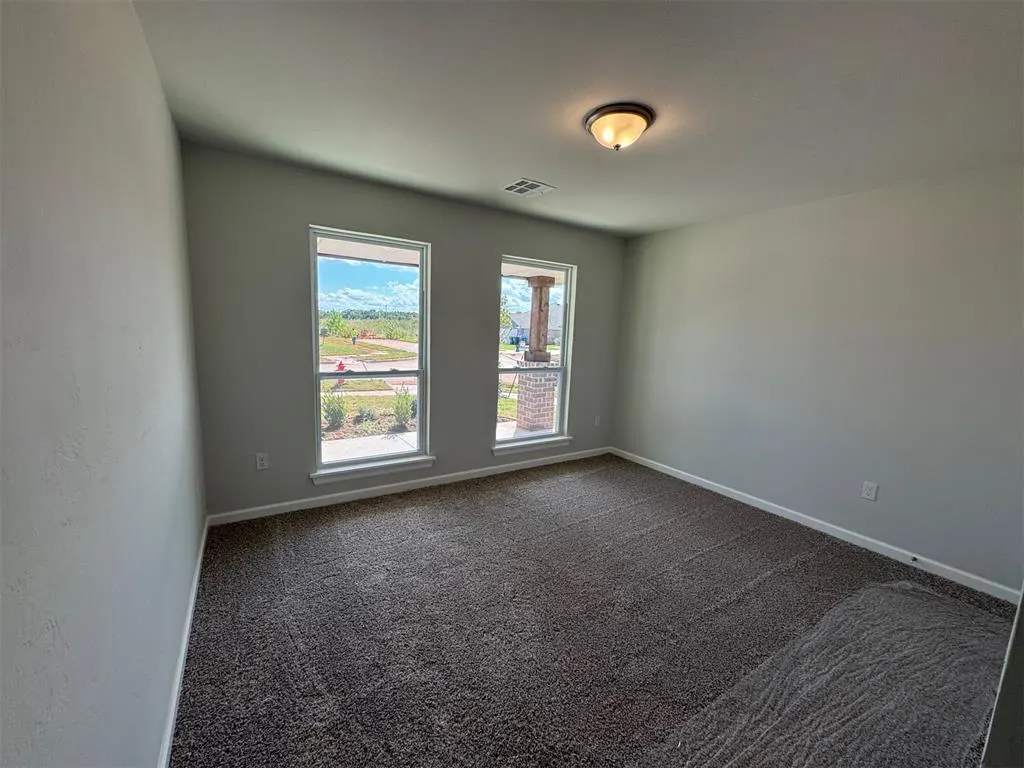 Photo 14 — 10729 Painted Turtle Way, Midwest City, OK 73130