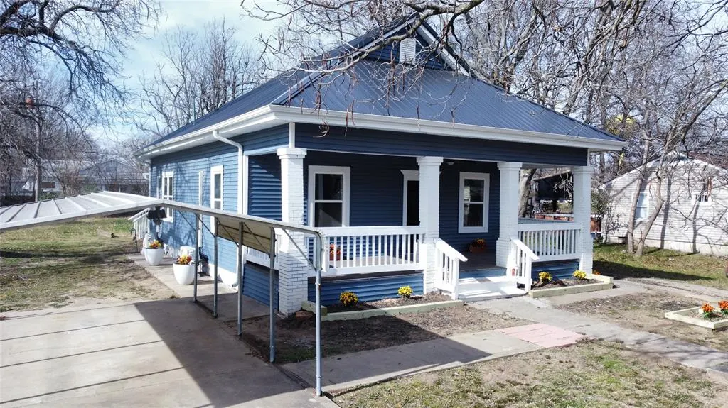 Photo 9 — 315 S 7th Street, Okemah, OK 74859