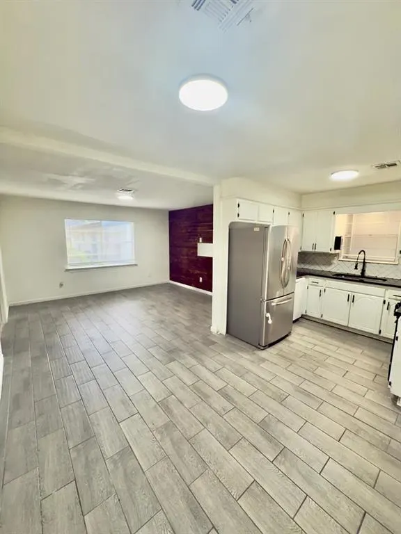 Photo 15 — 4312 Meadowpark Drive, Midwest City, OK 73110