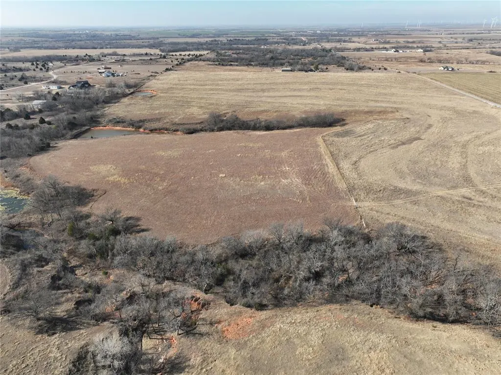 Photo 16 — 1208 County Street 2910, Tuttle, OK 73089