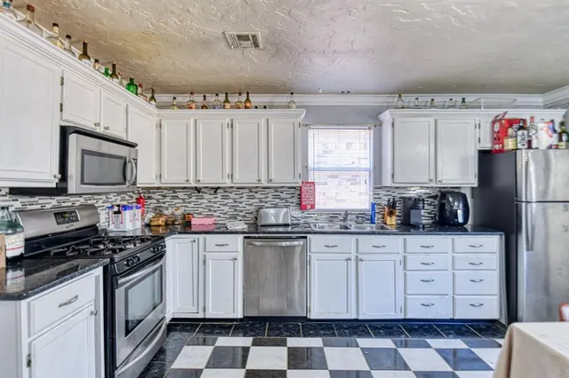 Photo 6 — 1121 W Apache Street, Norman, OK 73069
