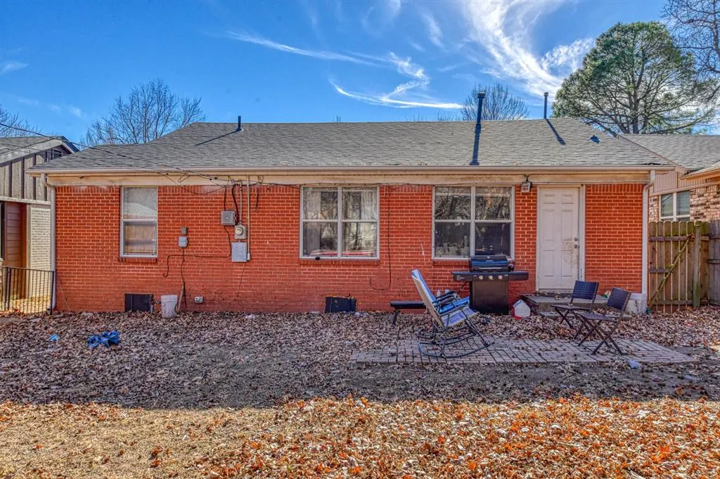 Photo 21 — 1121 W Apache Street, Norman, OK 73069