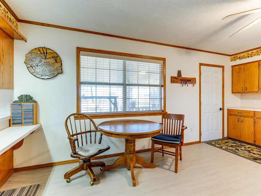 Photo 11 — 9 N Jerome Street, Coalgate, OK 74538