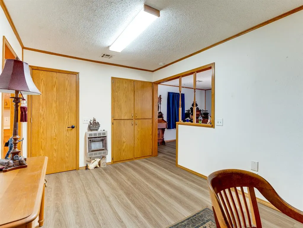 Photo 14 — 9 N Jerome Street, Coalgate, OK 74538